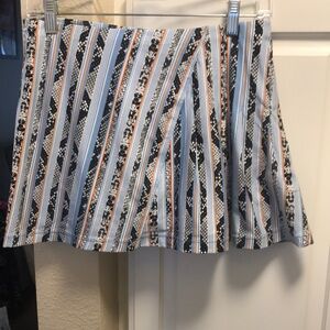 Tail striped and snakeskin pattern tennis skirt